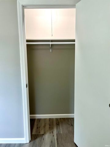 1348 W MAGNOLIA Street, Jasper, IN 47546