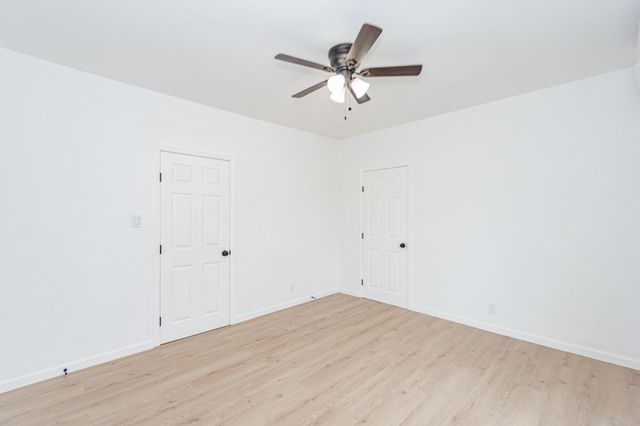 320 E Murrill Street, Baytown, TX 77520