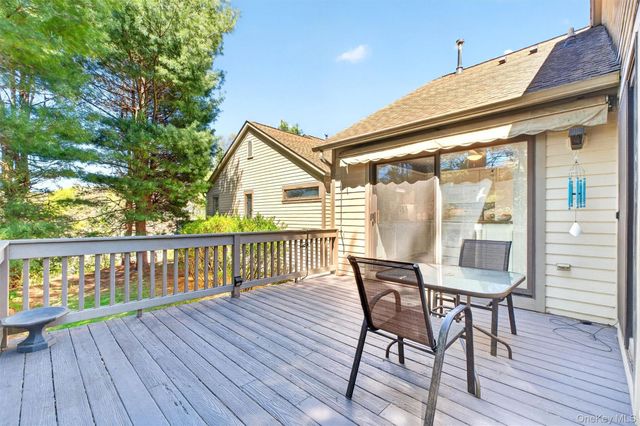 670 Heritage Hills B, Somers, NY 10589
