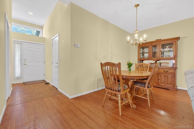 670 Heritage Hills B, Somers, NY 10589