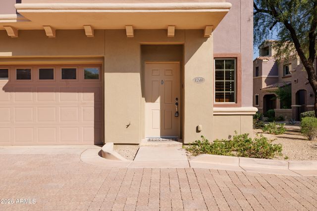 3935 E ROUGH RIDER Road 1240, Phoenix, AZ 85050