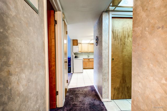 940 Holbrook Road 33B, Homewood, IL 60430