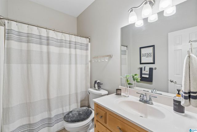 109 BROADMOOR LANE, Alabaster, AL 35007