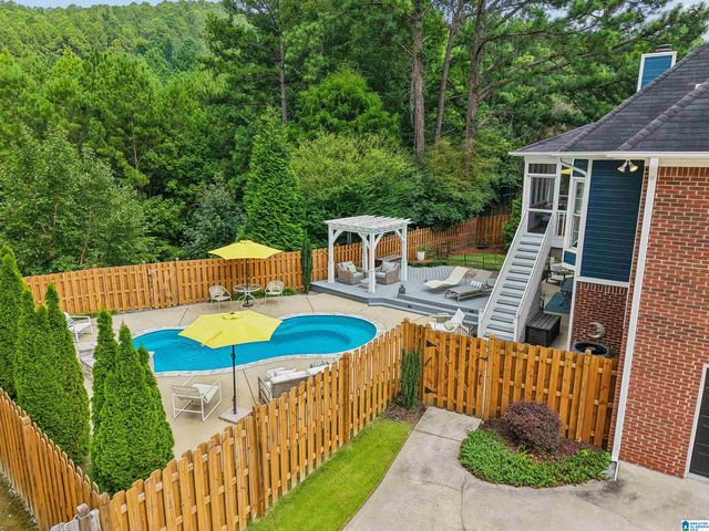 109 BROADMOOR LANE, Alabaster, AL 35007