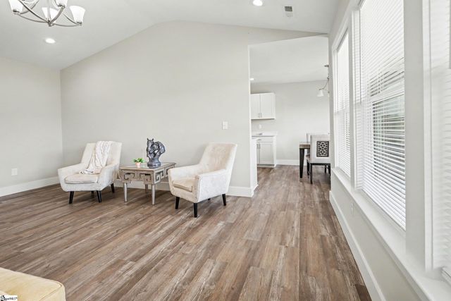 91 Sunrise Road, Spartanburg, SC 29302
