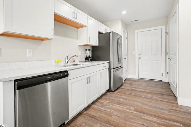 91 Sunrise Road, Spartanburg, SC 29302