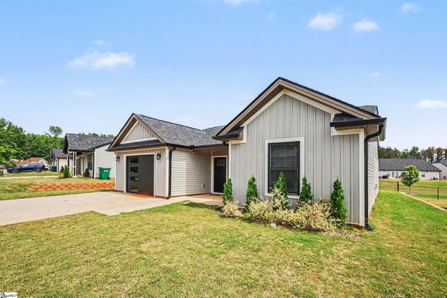 91 Sunrise Road, Spartanburg, SC 29302