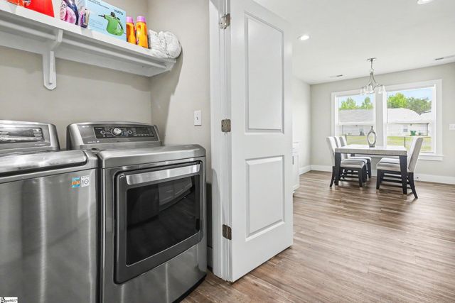 91 Sunrise Road, Spartanburg, SC 29302