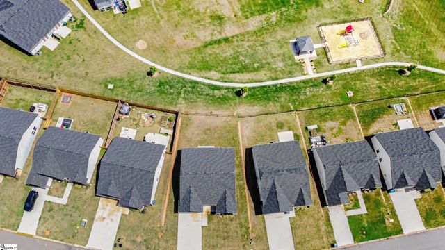 91 Sunrise Road, Spartanburg, SC 29302