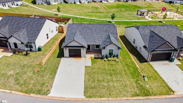 91 Sunrise Road, Spartanburg, SC 29302
