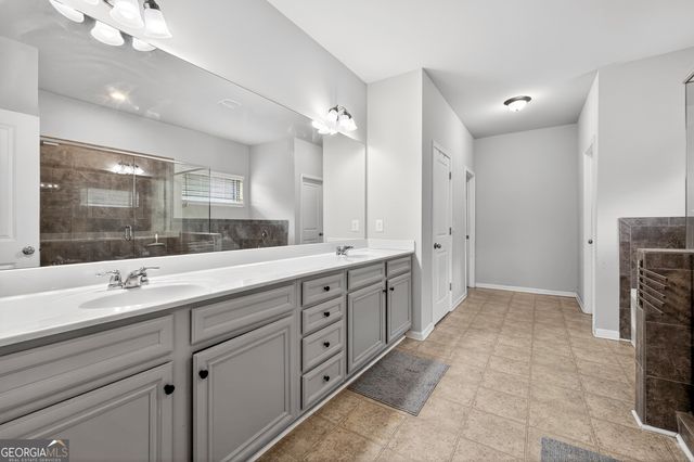 300 Palm Springs Circle, Fairburn, GA 30213