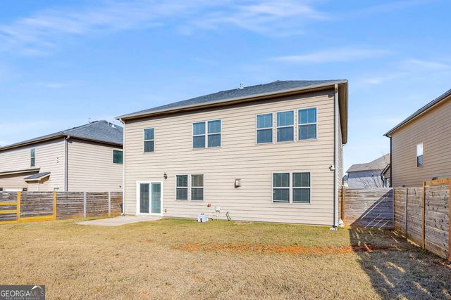 300 Palm Springs Circle, Fairburn, GA 30213