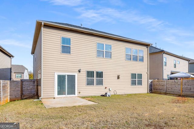 300 Palm Springs Circle, Fairburn, GA 30213