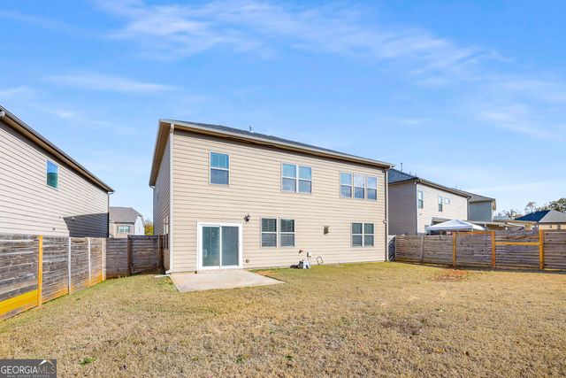 300 Palm Springs Circle, Fairburn, GA 30213