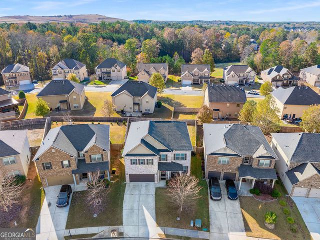 300 Palm Springs Circle, Fairburn, GA 30213