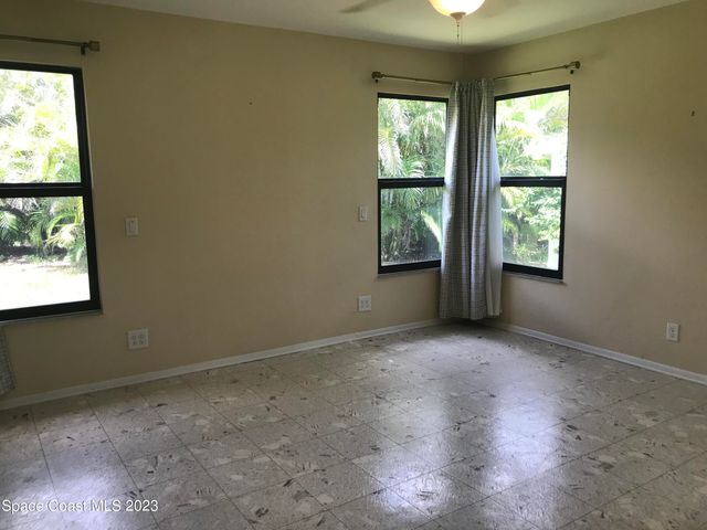 136 Atlantic Drive, Melbourne Beach, FL 32951