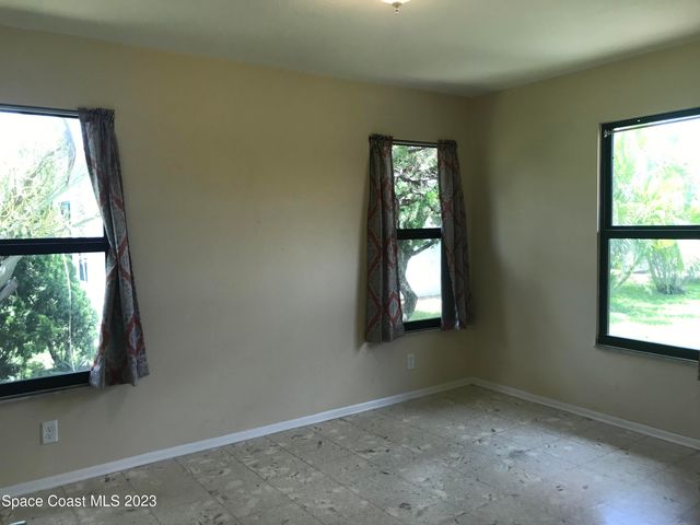 136 Atlantic Drive, Melbourne Beach, FL 32951