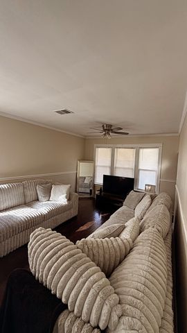 10529 S Perry Avenue, Chicago, IL 60628