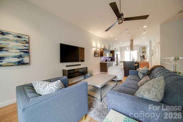 322 Viburnum Way Court, Charlotte, NC 28208