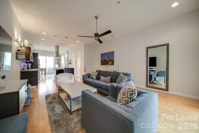 322 Viburnum Way Court, Charlotte, NC 28208