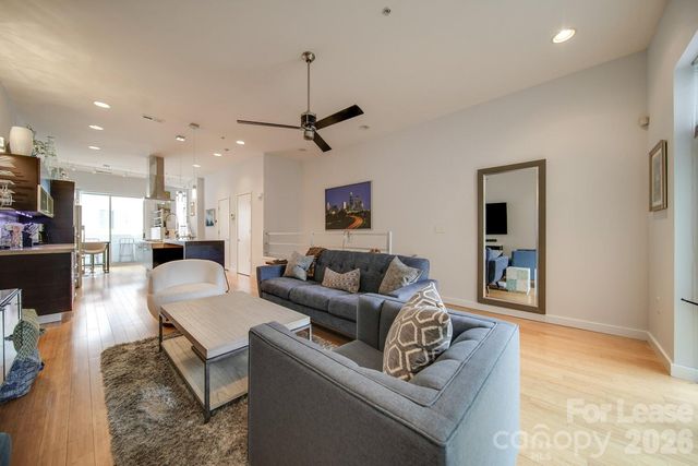 322 Viburnum Way Court, Charlotte, NC 28208