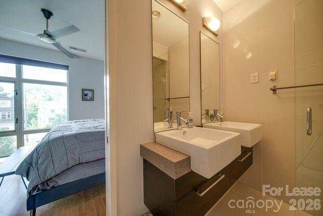 322 Viburnum Way Court, Charlotte, NC 28208