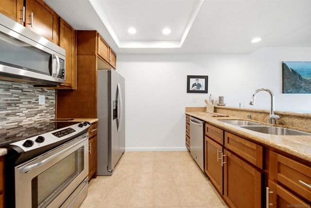 2510 Navarra 505, Carlsbad, CA 92009
