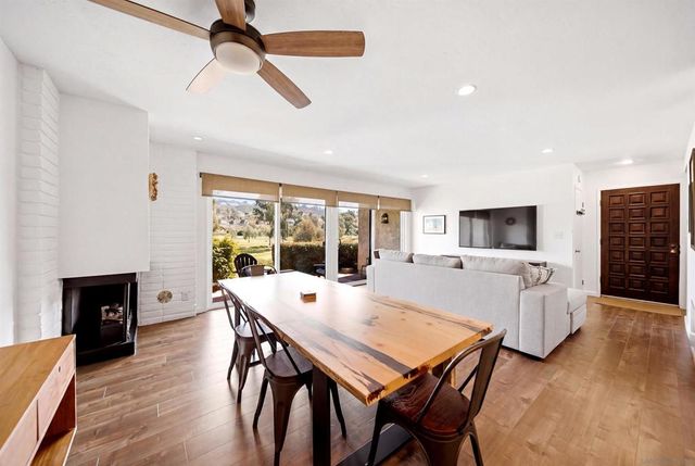 2510 Navarra 505, Carlsbad, CA 92009