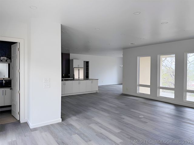 8307 S Allegheny Drive, Tulsa, OK 74137