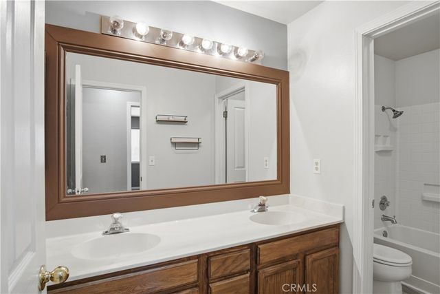 1896 Catalina Court, Atwater, CA 95301