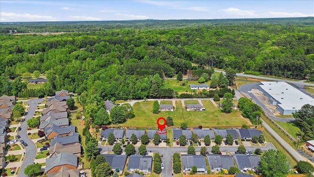 502 W Calhoun Crossing Court, Spartanburg, SC 29307