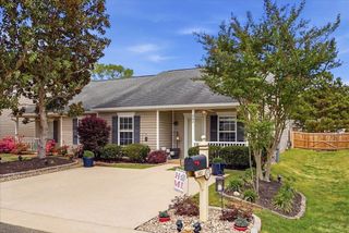 502 W Calhoun Crossing Court, Spartanburg, SC 29307