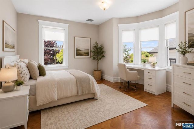717-723 Boulevard East, Weehawken, NJ 07086