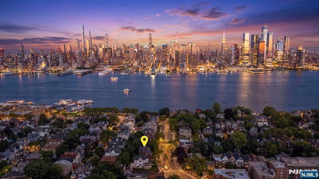 717-723 Boulevard East, Weehawken, NJ 07086