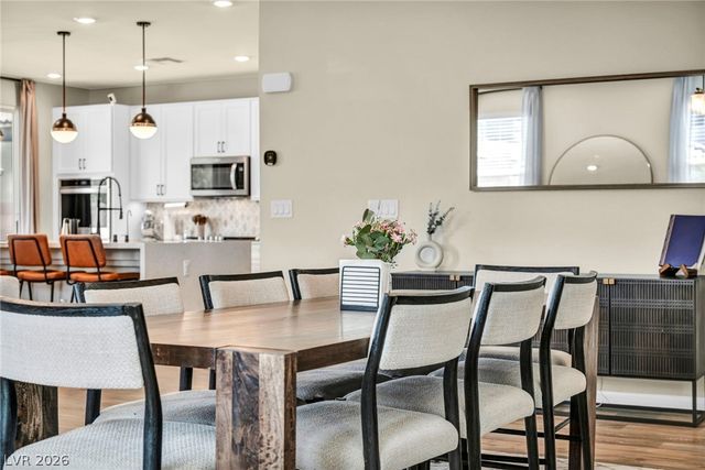 8186 Guadiano Avenue, Las Vegas, NV 89113