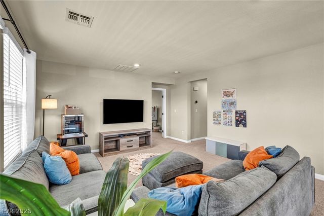 8186 Guadiano Avenue, Las Vegas, NV 89113