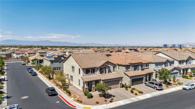 8186 Guadiano Avenue, Las Vegas, NV 89113