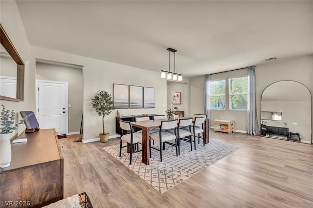 8186 Guadiano Avenue, Las Vegas, NV 89113