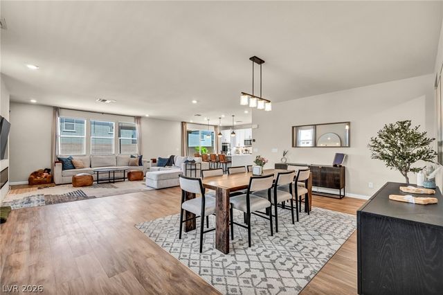 8186 Guadiano Avenue, Las Vegas, NV 89113