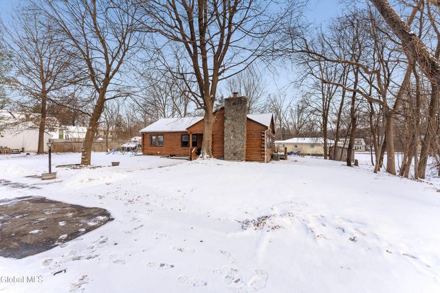 325 Belgrade Street, Schaghticoke, NY 12182