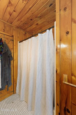 325 Belgrade Street, Schaghticoke, NY 12182