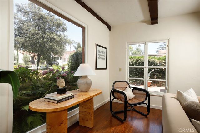 940 E Stocker, Glendale, CA 91207