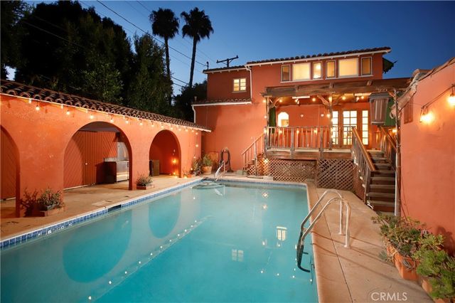 940 E Stocker, Glendale, CA 91207