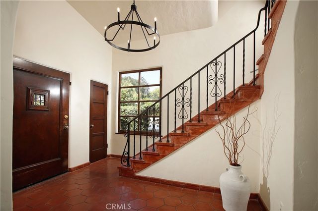 940 E Stocker, Glendale, CA 91207