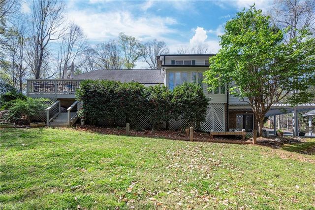 133 Carolina Avenue, Mocksville, NC 27028