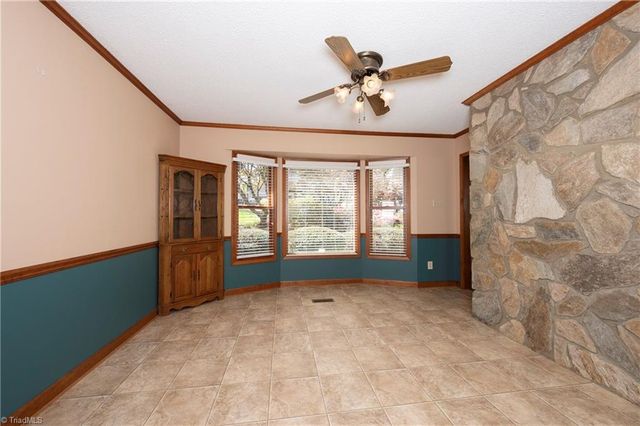 133 Carolina Avenue, Mocksville, NC 27028