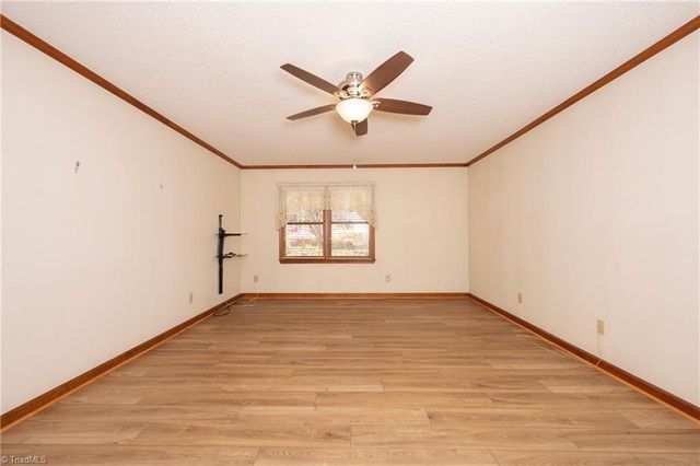 133 Carolina Avenue, Mocksville, NC 27028