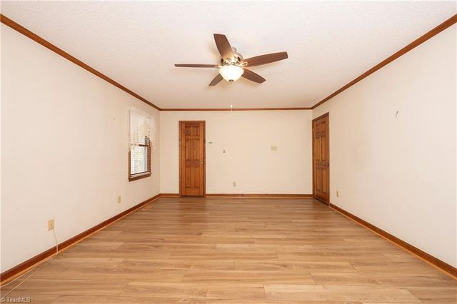133 Carolina Avenue, Mocksville, NC 27028