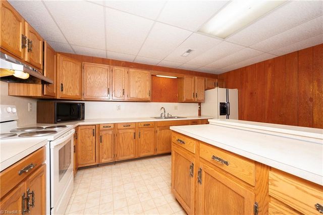 133 Carolina Avenue, Mocksville, NC 27028