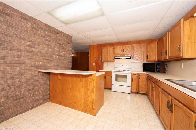 133 Carolina Avenue, Mocksville, NC 27028